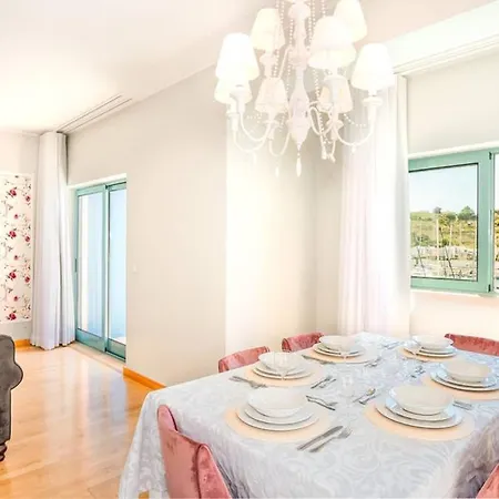 Marina Design T2 Apartment Albufeira